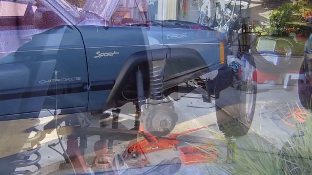 1998 Cherokee 4 1/2 Lift w/31" Tires смотреть онлайн