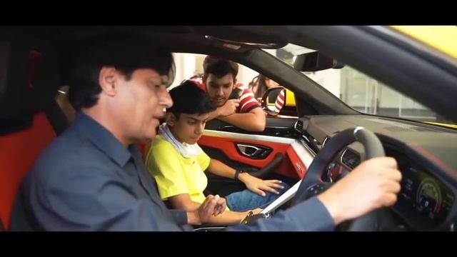 Delivery of Lamborghini Urus in Beautiful Giallo Auge Shade in Lamborghini Delhi | Bangalore| India смотреть онлайн
