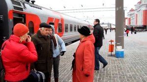 Встреча своих детей на вокзале