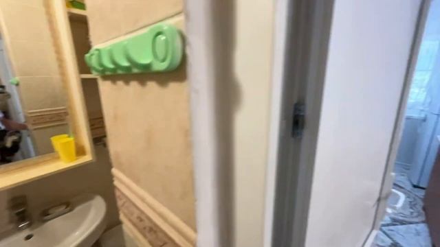 Сдаётся ( № - 22 ) двухкомнатная квартира. ул. Голицына д. 30, Новый Свет, Крым. До пляжа 400 метро смотреть онлайн