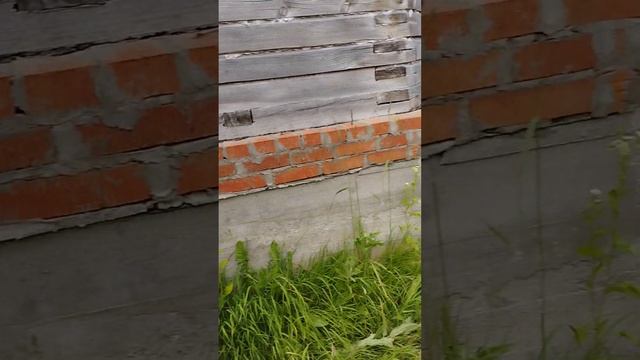 Фундамент. Продается деревянный двухэтажный дом. https://kaluga.cian.ru/sale/suburban/275531185/ смотреть онлайн