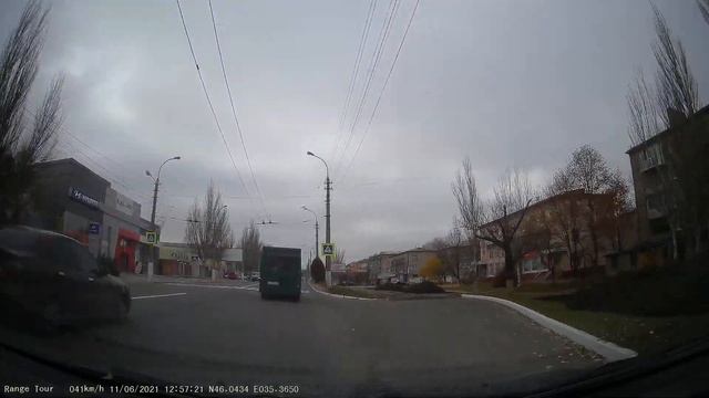 Луганск, ул. Советская, кв. Гаевого. 2021/11/06 смотреть онлайн