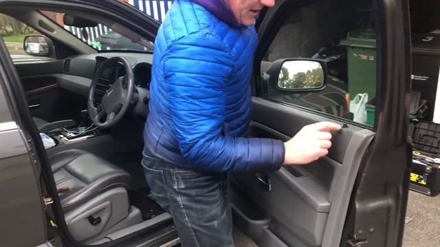 How to remove a 2006 Jeep Grand Cherokee wing mirror смотреть онлайн