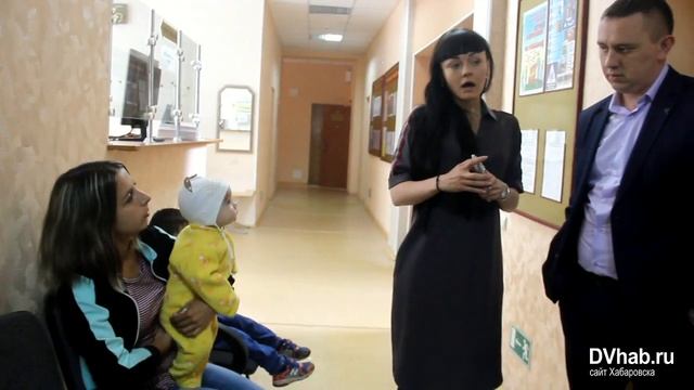 Мэр Биробиджана не помог сироте с двумя детьми смотреть онлайн
