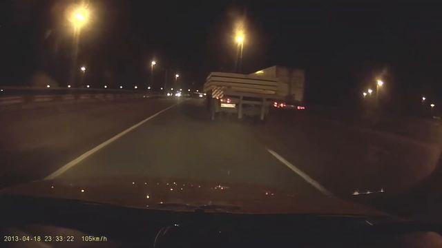 Между фурой и отбойником смотреть онлайн