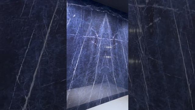 ЭКСКЛЮЗИВНЫЕ И ОРИГИНАЛЬНЫЕ РЕШЕНИЯ? ЛЕГКО👌с керамогранитом FMG 🔥#дизайн #люкс #керамогранит смотреть онлайн