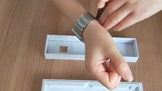 LOYUT for Apple Watch Band смотреть онлайн