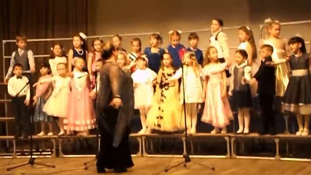 Хор 1 класса ДХО 24.11.2016 смотреть онлайн