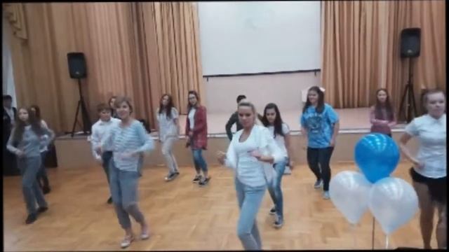День учителя во 2 корпусе. смотреть онлайн