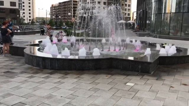 Фонтаны на Новопечерских липках смотреть онлайн