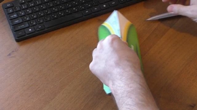 Делаем ловушку для тараканов. Поймали всех! смотреть онлайн