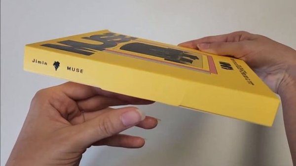 Распаковка альбома Jimin MUSE