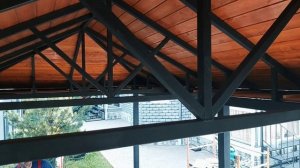 Строительство беседки навеса из металла для зоны барбекю