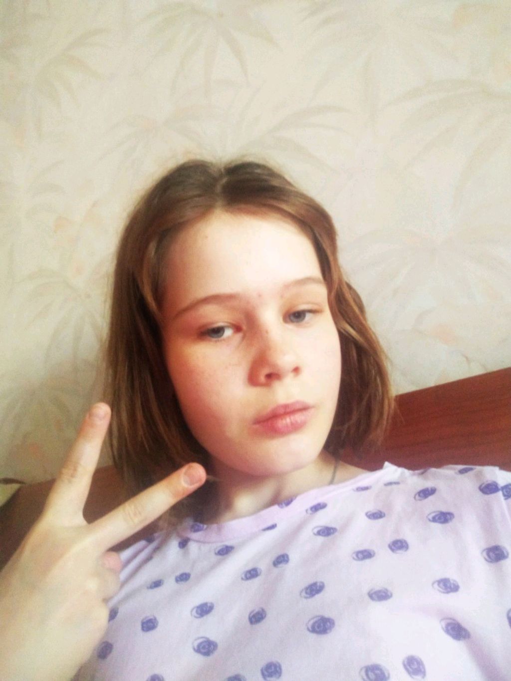 учу уроки)) скучно так... смотреть онлайн