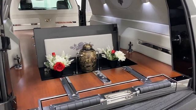 2022 Eagle Coach Cadillac XT5 "Kingsley" (NZ144125) смотреть онлайн