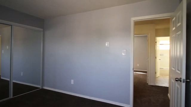 Diamond Crest Apartments смотреть онлайн