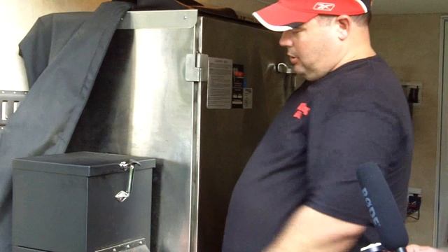 Buster Dogs Big Green Egg, and Fast Eddy Cookshack смотреть онлайн