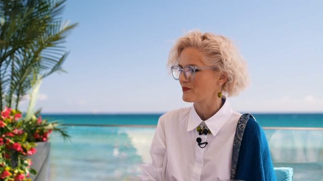 СЕВЕРНЫЙ КИПР. БИЗНЕС. ПОЧЕМУ ЗАКРЫЛА УСПЕШНЫЙ ПРОЕКТ смотреть онлайн