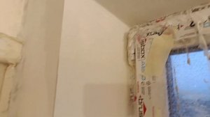 Как шпаклевать откосы окна с улицы .