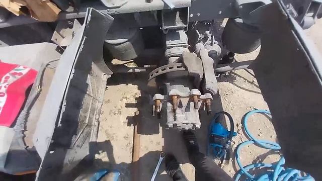 Салехард выгрузил! На голове в Тверь! Взял в лизинг новый трал! смотреть онлайн