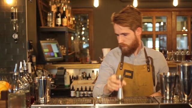 Town Hall Hotel: Ally's Young Cuban cocktail смотреть онлайн