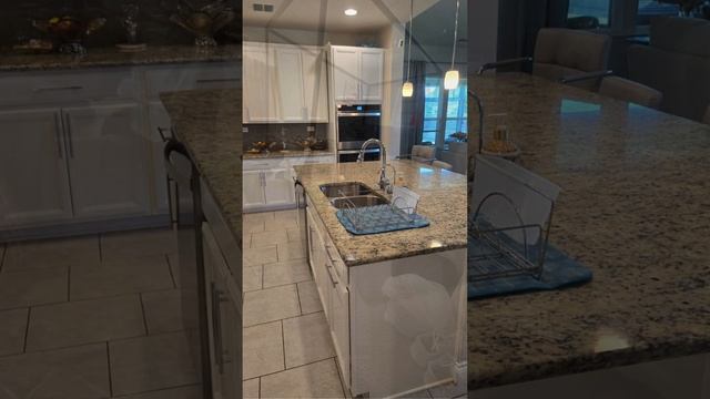 #cleaning #officecleaningservices #deepcleaning #airbnbcleaninglady смотреть онлайн