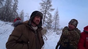 КАК ВЫЖИВАЮТ ЛЮДИ НА СЕВЕРЕ. Рыбалка в АРКТИКЕ! Зимник Чукотка, дальнобойщики по Колыме. Влог #12