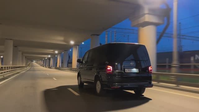 Легендарный минивэн Volkswagen Caravelle | PRO100PODBOR