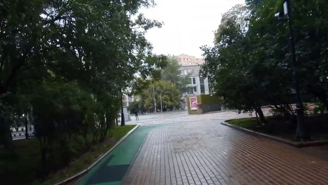 Москва 351 Сквер Девичьего поля, улица Еланского лето день смотреть онлайн