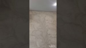 Тканевый потолок Descor с черной прищепкой  и нишей для скрытого карниза.