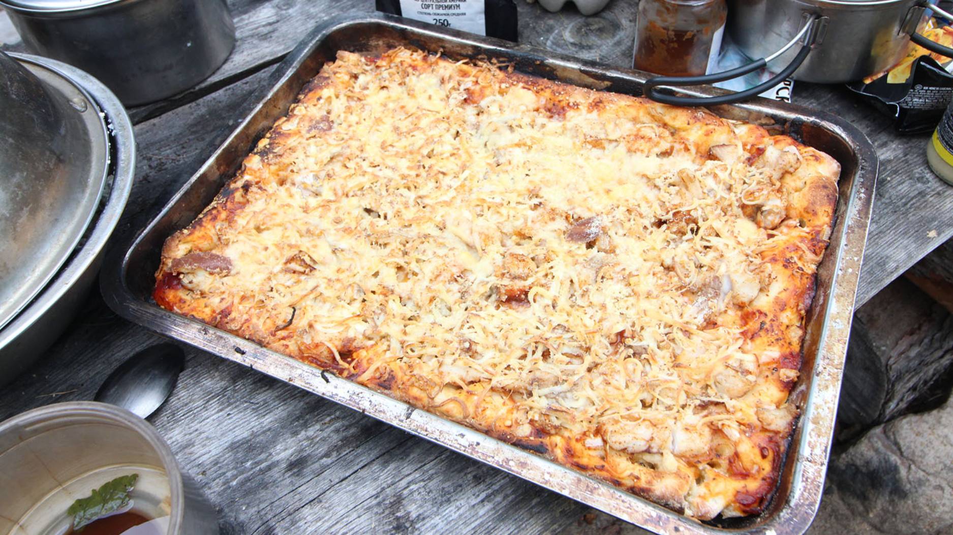 Рыбный пирог из хариуса (походная версия) смотреть онлайн