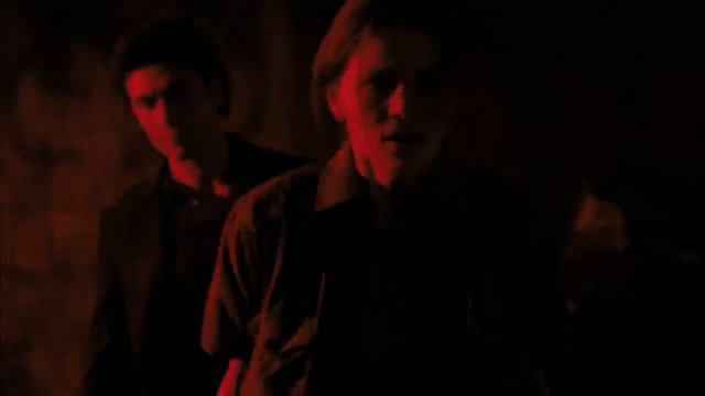 Замурованные в стене 2009