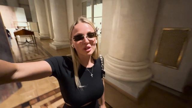 День Рождения, покупка в Cartier на миллион от мужа! смотреть онлайн