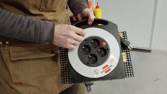 Система хранения Toolboard интегрирована в Qbrick. Передвижная рабочая станция Toolboard