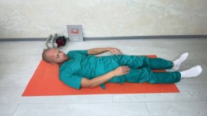 Болит СПИНА? ЛУЧШИЙ комплекс из 12  упражнений от БОЛИ в пояснице  и ПРОФИЛАКТИКА спины ДОМА