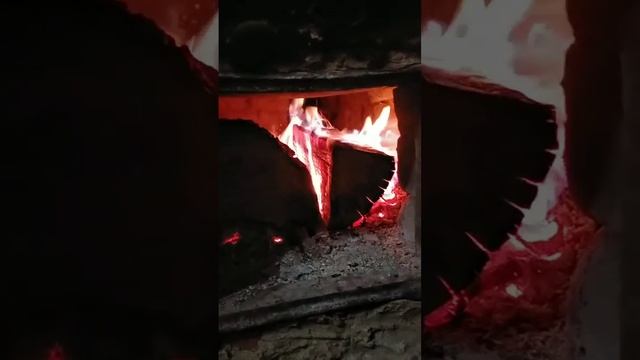 Живой огонь приносит вдохновение! смотреть онлайн