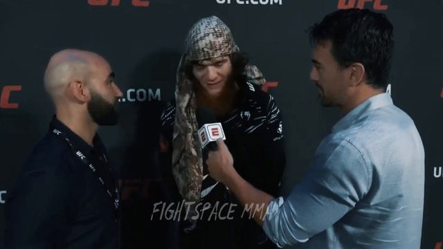 Шара Буллет о нокауте двойным бэкфистом / Интервью после боя с Петросяном | FightSpaceMMA смотреть онлайн