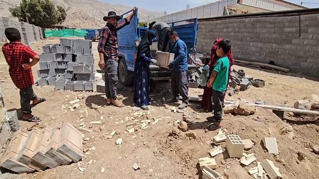 🏡Building A Country House.  The Perren Family Continues To Build The House With Unceasing Efforts