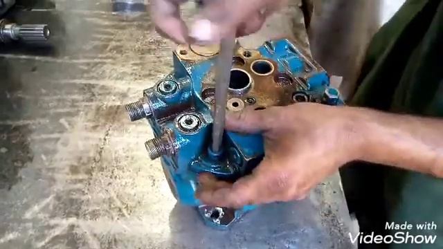 Fitting Of Hydraulic pump Excavator 55-3 смотреть онлайн