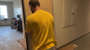 Как заменить панель на входной двери? #монтаждверей#ремонт#монтаж#dewalt#master#tool