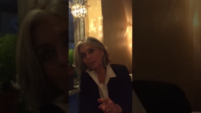 Paola Marella - Vendo Casa Disperatamente смотреть онлайн