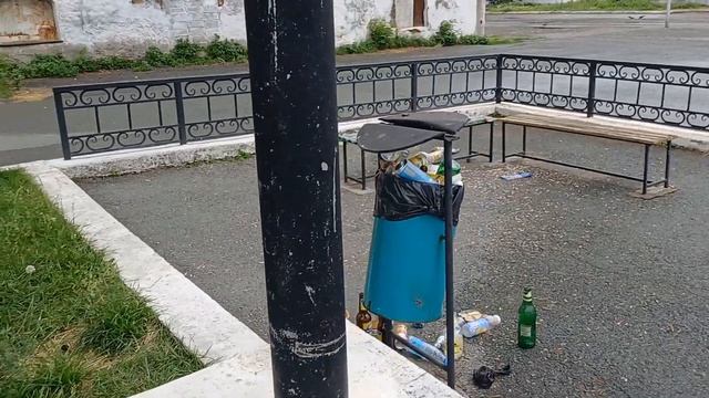 Настоящая ЖЕСТЬ , пгт. Ярославский , так "культурно отдыхают " местные неадекваты .21 июля 2024 . смотреть онлайн