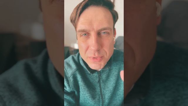 15 признаков абьюзера. 15.Привлекает уязвимость смотреть онлайн