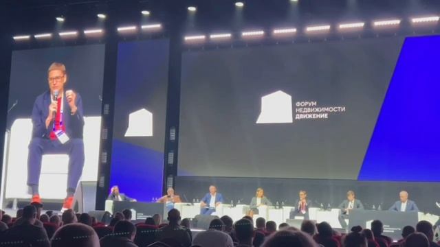 С.Киселев (ГК "КОРТРОС"): застройщики должны активнее проявлять свою социальную ориентированность смотреть онлайн