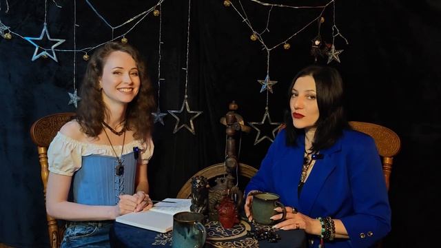 Подкаст БЕЗУМНОЕ ЧАЕПИТИЕ с Алисой #17 | Приметы, суеверия и знаки | История Красной шапочки смотреть онлайн