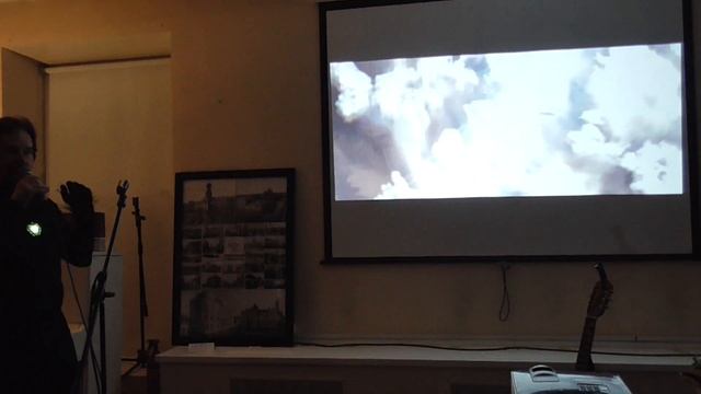 Тони Старк в Москве