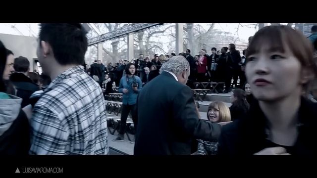 Love is in the air at Burberry AW 2013/14 смотреть онлайн