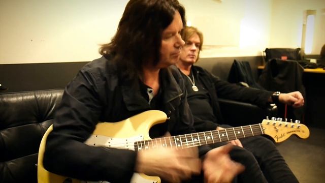 JOHN NORUM and John Levén from EUROPE about guitars and basses смотреть онлайн