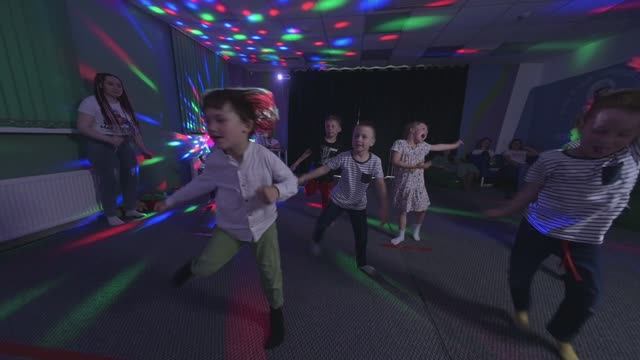 МАГЕЛЛАН ОБЗОР