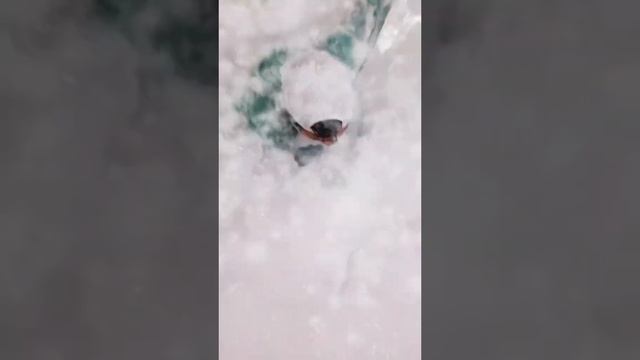 Worlds Biggest Bubble Bath Zach King смотреть онлайн